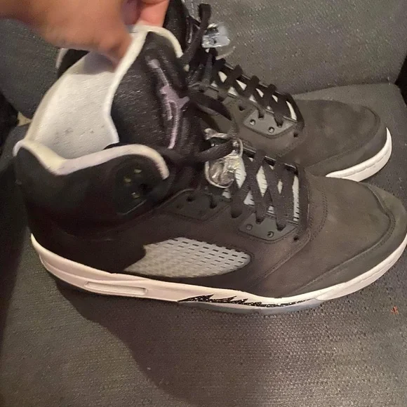 Jordan | Shoes | Jordan 5 Oreo Size 2 Mens | Poshmark display picture 1